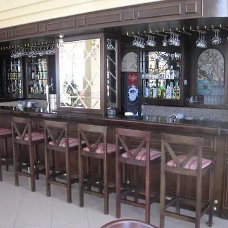 Grand Albatros Otel 3*