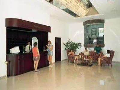 Grand Albatros 3* Kuşadası